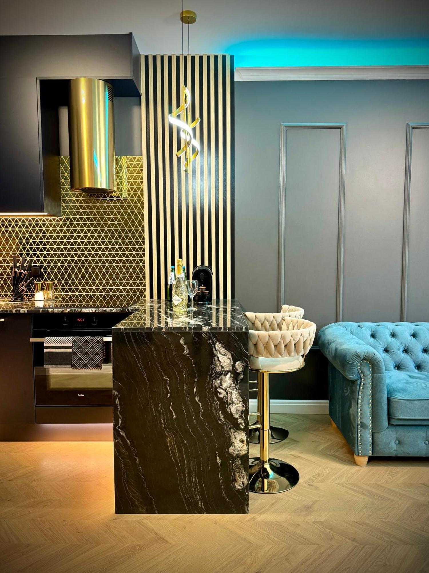 Golden Park Aparthotel Шчечин Екстериор снимка