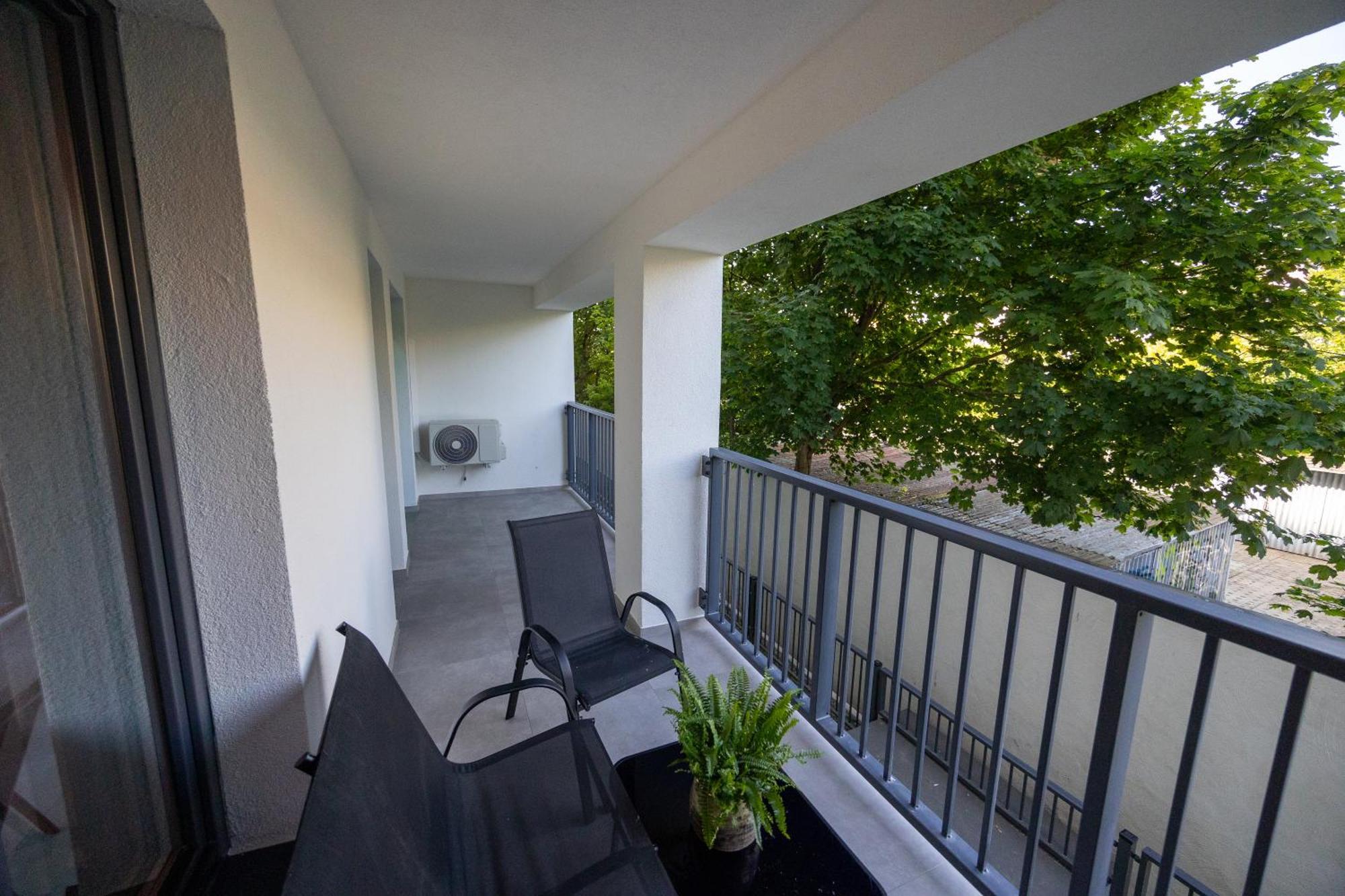 Golden Park Aparthotel Шчечин Екстериор снимка